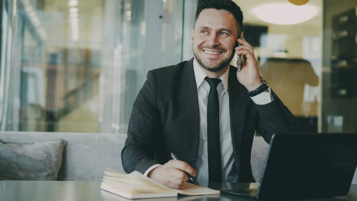 Graph showing average conversion rates for business phone calls