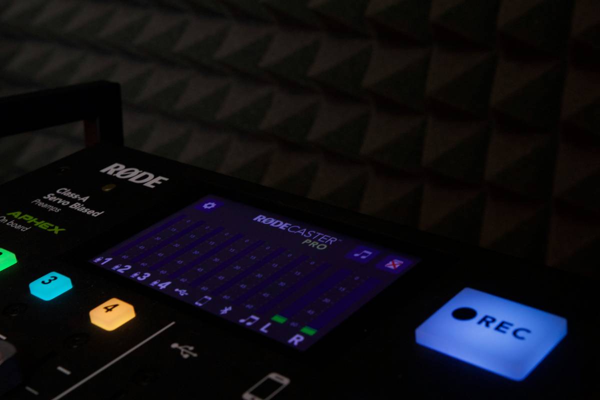 Call Recording Compliance: The Ultimate Guide to Staying Legal and Productive