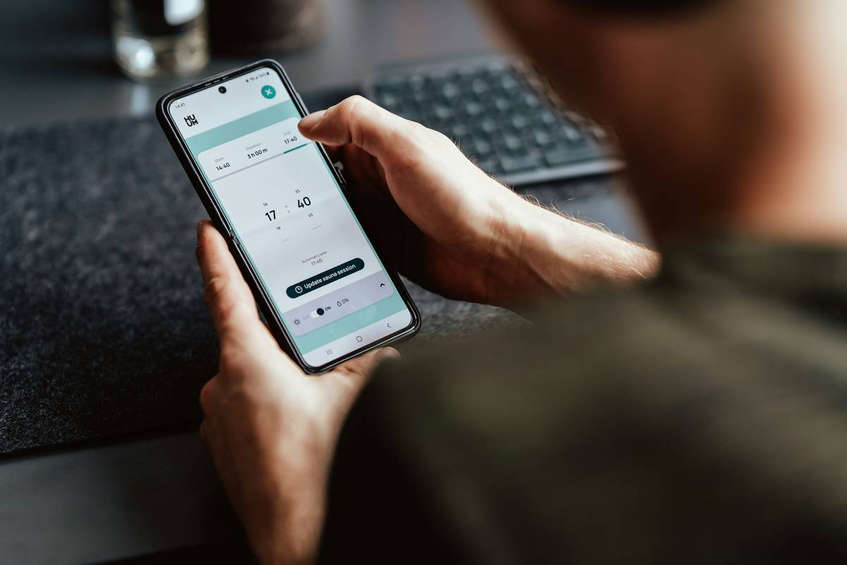 Case study screenshot showing Zappos' use of call recording