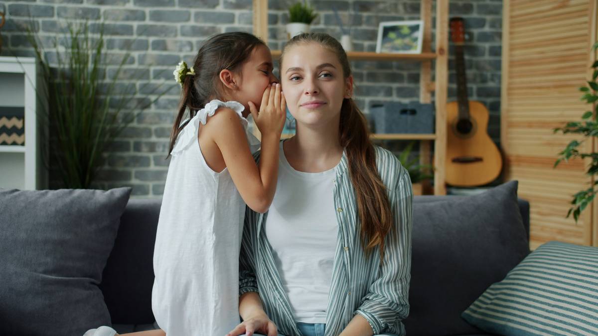 Infographic showing legal risks associated with improper call recording